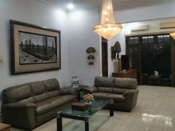 Rumah Hoek 2 Lantai Cempaka Putih Raya Jakarta Pusat