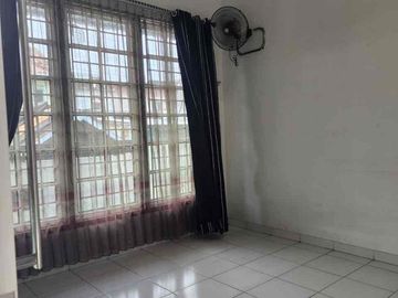 djual rumah luas ,bagus ,mewah ,harga murah