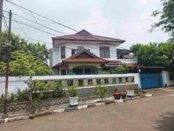 Dijual rumah mewah hook asri LT 550 LB 400 di komplek bulok pondok melati jatiwarna
