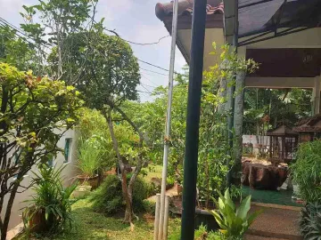 Dijual rumah mewah hook asri LT 550 LB 400 di komplek bulok pondok melati jatiwarna