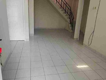DIJUAL CEPAT RUMAH di SERPONG GARDEN 1  cluster GREEN RIVER Harga Nego.