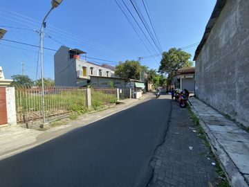 tanah potrosari srondol banyumanik dekat jalan raya