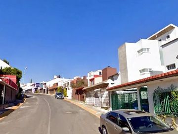 VENTA CASA: P.º de Italia 87, Lomas Verdes 3ra Secc, 53125 Naucalpan de Juárez, Méx