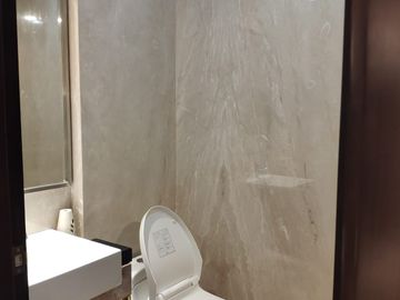 Dijual Apartement Casa Grande Residence 3BR Full Furnished View Pool