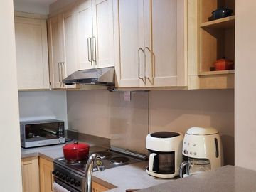 Joya South 1 Bedroom Unit with Parking | 56 sqm