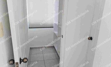 Casa en VENTA a 100 mts de la carretera 57 ( Poza Real ) Excelente opción