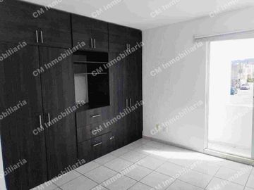 Casa en VENTA a 100 mts de la carretera 57 ( Poza Real ) Excelente opción