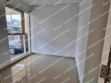 rumah pantai mentari dijual cepat siap huni ( semi furnish )
