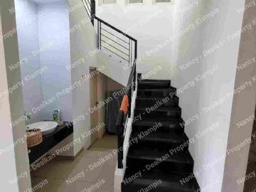 rumah pantai mentari dijual cepat siap huni ( semi furnish )