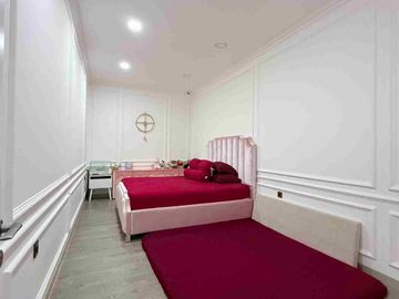 RUMAH FULL FURNISHED JALAN SUPER LEBAR Vivaldi Symphonia Gading Serpong