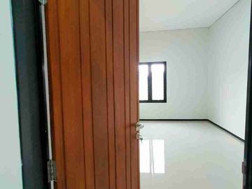 Baru Siap Huni, Rumah Candi Penataran Manyaran Semarang Barat