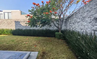 Casa en Venta en Lomas de Angelópolis III, Excelente Opción con Acabados Premium
