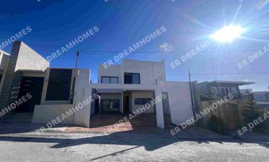 Casa seis recámaras en venta