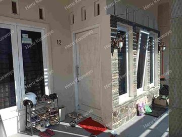 dijual Rumah strategis bonus tanah kompleks GOR Purwokerto