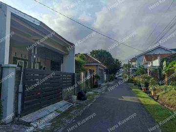 dijual Rumah strategis bonus tanah kompleks GOR Purwokerto