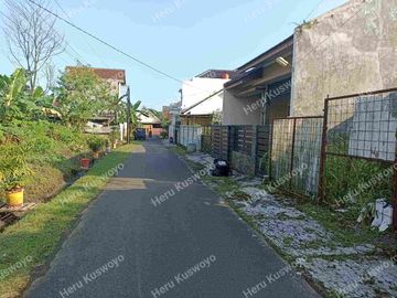 dijual Rumah strategis bonus tanah kompleks GOR Purwokerto