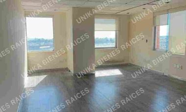ESPACIO COMERCIAL de 100 m2 PARA NEGOCIO U OFICINA PLAZA SAN JUAN