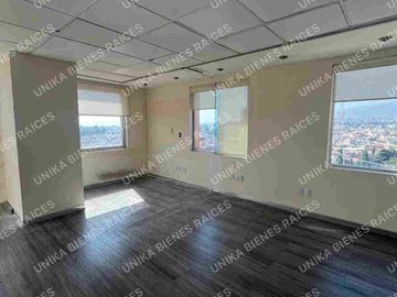 ESPACIO COMERCIAL de 100 m2 PARA NEGOCIO U OFICINA PLAZA SAN JUAN