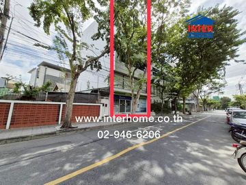 Commercial building, 5 floors, 37 sq m., commercial building, Soi Thetsaban Rangsan Nuea Soi 2, near Bon Marche Market Park, Prachachuen Road, Soi The
