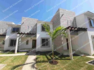 CASA NUEVA EN RENTA EN CONDOMINIO 6 CASAS CENTRO SUR DE CUERNA