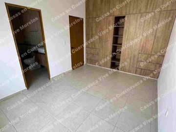 CASA NUEVA EN RENTA EN CONDOMINIO 6 CASAS CENTRO SUR DE CUERNA