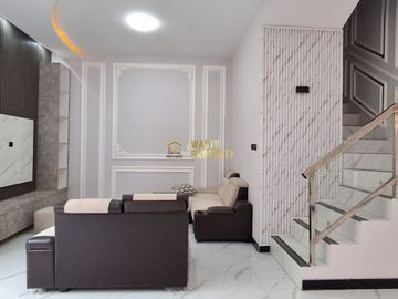 Rumah Cantik 2 Lantai Mewah Dalam Cluster di Kalasan Sleman