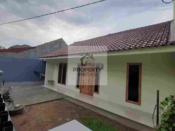 DI JUAL RUMAH BESAR MURAH BAGUS GARASI MUAT 4 MOBIL AKSES JLN LEBAR DLM KOMPLEK DI PAMULANG TANGSEL