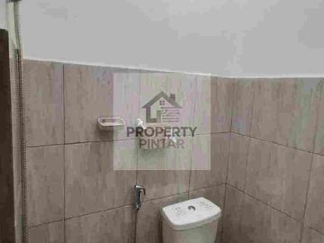 DI JUAL RUMAH BESAR MURAH BAGUS GARASI MUAT 4 MOBIL AKSES JLN LEBAR DLM KOMPLEK DI PAMULANG TANGSEL