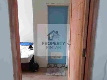 DI JUAL RUMAH BESAR MURAH BAGUS GARASI MUAT 4 MOBIL AKSES JLN LEBAR DLM KOMPLEK DI PAMULANG TANGSEL