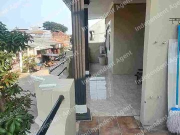 Rumah 2 Lantai di Mustikajaya Bekasi Timur