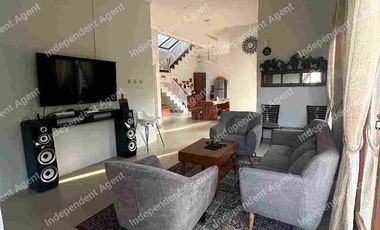 Villa 2 lantai Fullfurnished di Cisarua Bogor