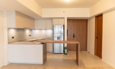 Brand New 2BR Unit for sale in Shang Residences Wack Wack facing wack wack golfcourse