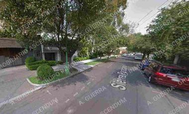 SE VENDE EXCELENTE CASA EN LOMAS DE CHAPULTEPEC MIGUEL HIDALGO,CDMX,EXCLUSIVIDAD..