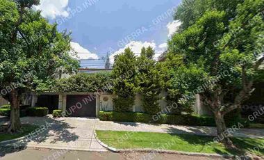 SE VENDE EXCELENTE CASA EN LOMAS DE CHAPULTEPEC MIGUEL HIDALGO,CDMX,EXCLUSIVIDAD..