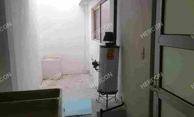 SE VENDE CASA