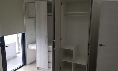 RR1140 Baron Tower Corner Unit 2BR with 2 Balconies