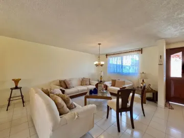 Bello Horizonte Cuernavaca Casa En Venta Dentro De Fraccionamiento Con Vigilancia