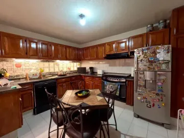 Bello Horizonte Cuernavaca Casa En Venta Dentro De Fraccionamiento Con Vigilancia