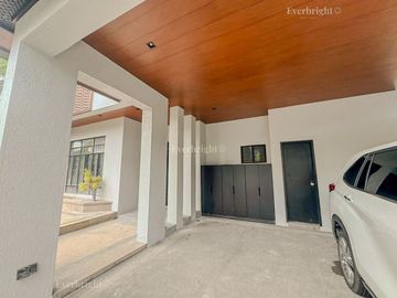 Ayala Alabang Village | House and Lot For Rent- #9358
