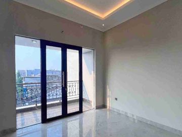 Rumah Cocok Untuk Kantor Atau Hunian Akses Jalan Utama Dijagakarsa Jakarta Selatan