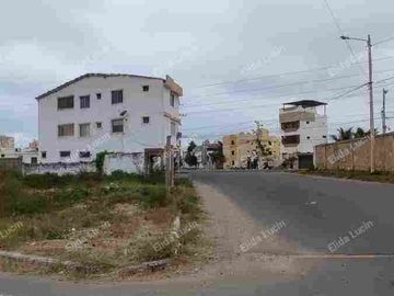 VENDO ESPECTACULAR TERRENO ESQUINERO, ALADO DE LA CIUDADELA COUNTRY CLUB  A POCAS CUADRAS DEL MALECON