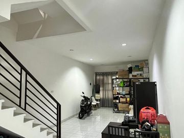 Dijual Rumah Cendrawasih Residence Semi Furnish