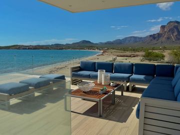 RESIDENCIA FRENTE A MAR- PUESTA DEL SOL EN SAN CARLOS