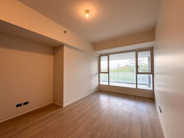 Mandaluyong 2BR Condo for Sale | Shang Residences at Wack Wack | Golf View Unit