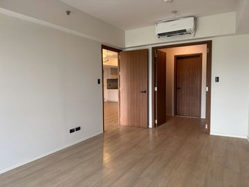 Shang Residences at Wack Wack Mandaluyong City | 2BR Condo for Sale Facing Golf Course