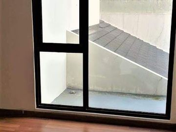 Rumah Dekat Akses Tol, Kampus, dan Mall di Cluster Prestigia The Eminent BSD City