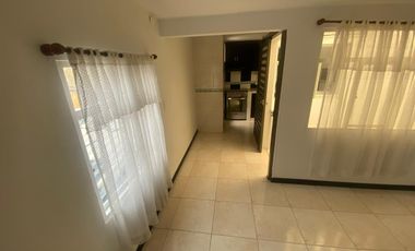 Vende Casa en La Española, Bogotá, D.C.