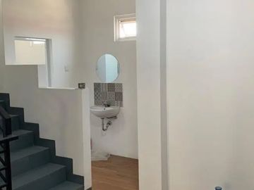 DIJUAL RUKO GANDENG 4½ LANTAI FULL RENOVASI  TAMAN SARI - Jakarta Barat