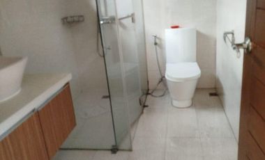 For Rent: 3 Bedroom 3BR Townhouse in One Seventy Place at San Juan City