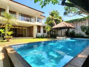 Rumah Bagus 2 Lantai Siap Huni di Kemang, Tanah 630 m² – Bebas Banjir & Lokasi Premium